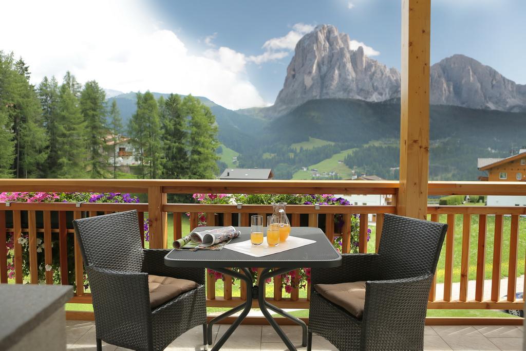 Apartments La Mana Santa Cristina Val Gardena Luaran gambar